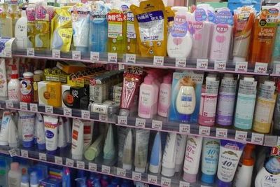 药妆店与日用百货 现代生活的便捷之选